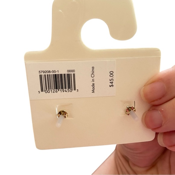 Banana Republic Gold and Pearl Drop Earrings - NWT - Picture 2 of 4